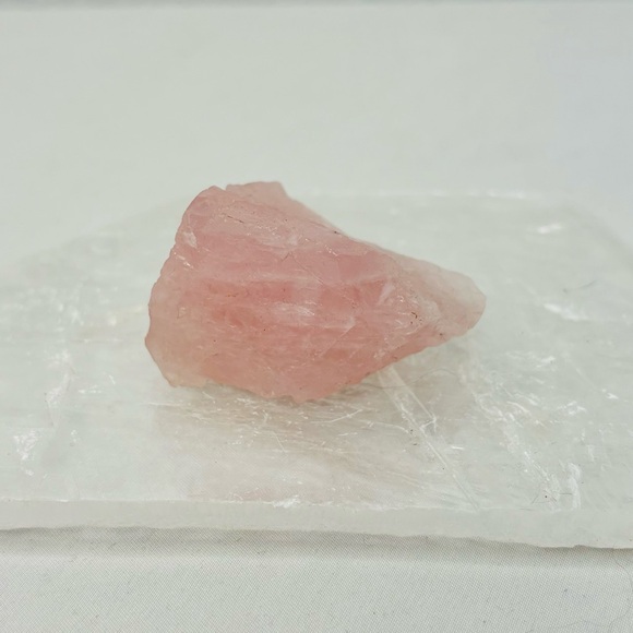 Rose Quartz Chunk small #2 - Picture 3 of 4